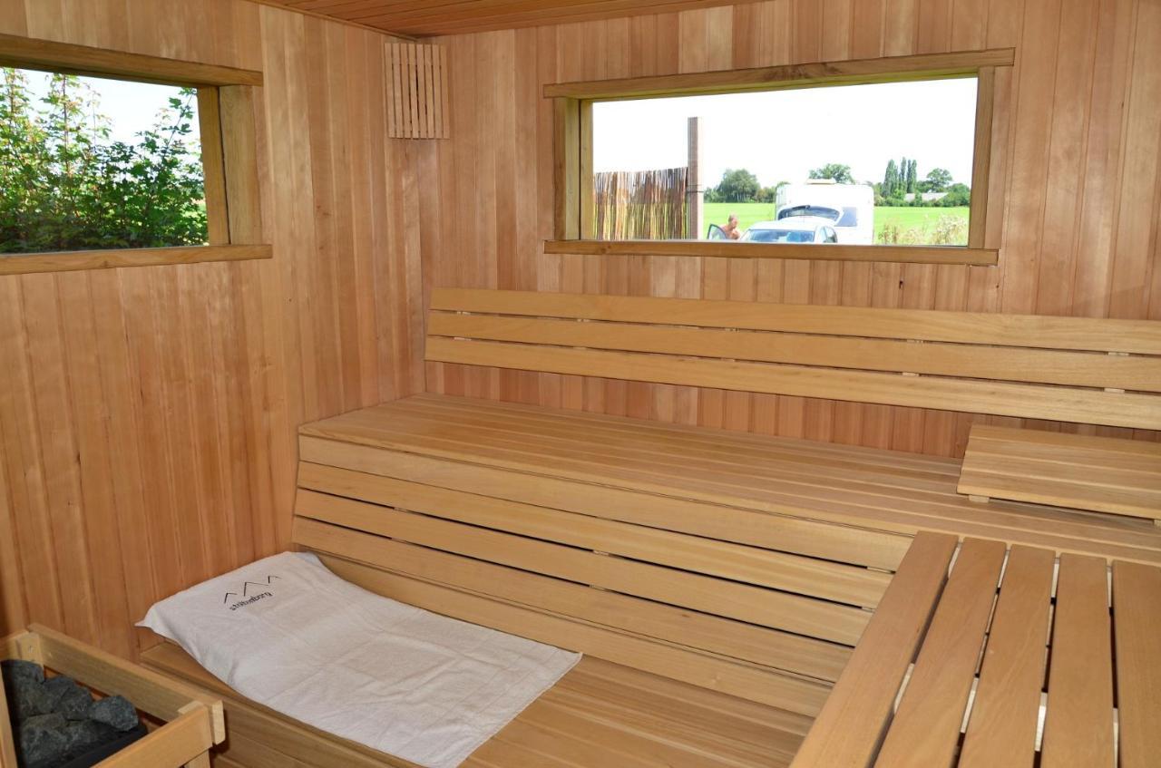 B&B Pipowagen "Het Wellnesst" Op Wellness Camping En B&B Stoltenborg Meddo Luaran gambar